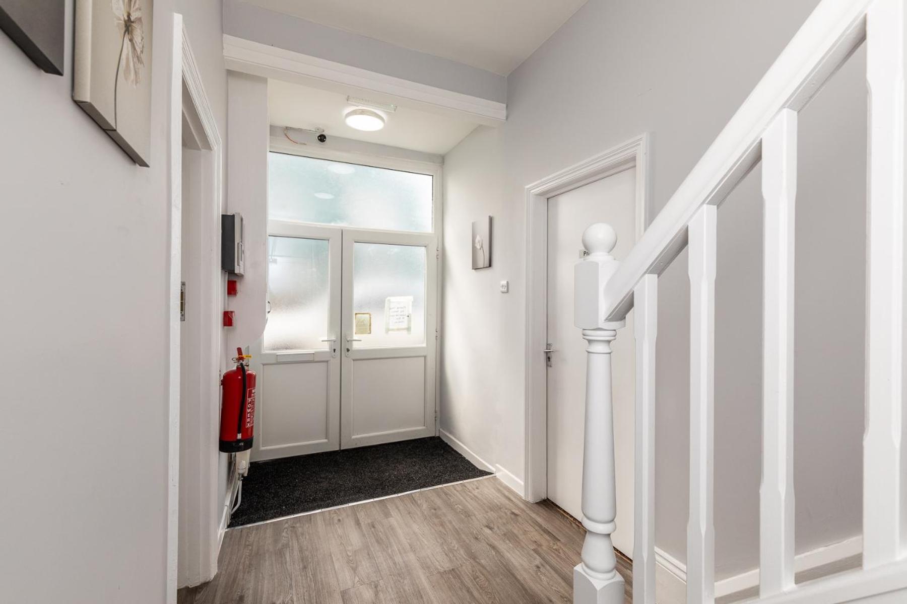Dove Court Travel Lodge 4 - First Floor Ensuite Almondsbury Exterior foto
